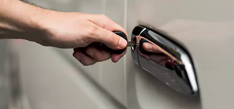 Why Choose Our Auto Locksmith Team in Redmond, OR?