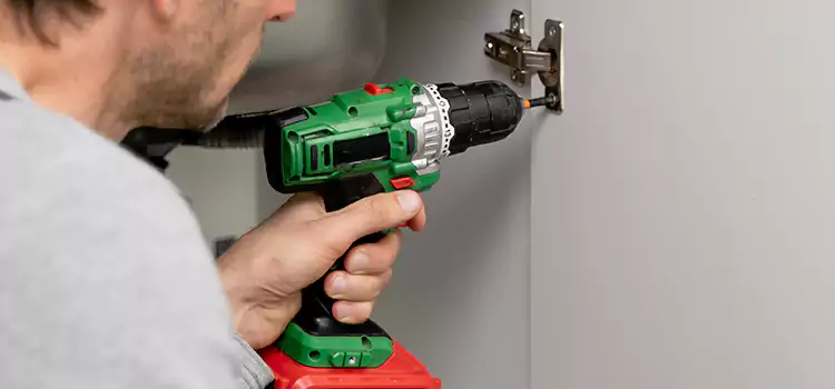 Commercial Door Hinge Repair Redmond