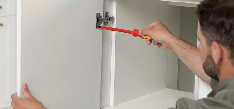 Screen Door Hinge Repair Redmond