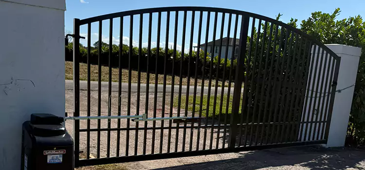 Driveway Fence Repair Redmond